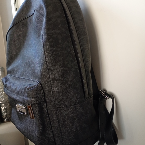Michael Kors Black Logo-Print Backpack NWOT! - Picture 5 of 12